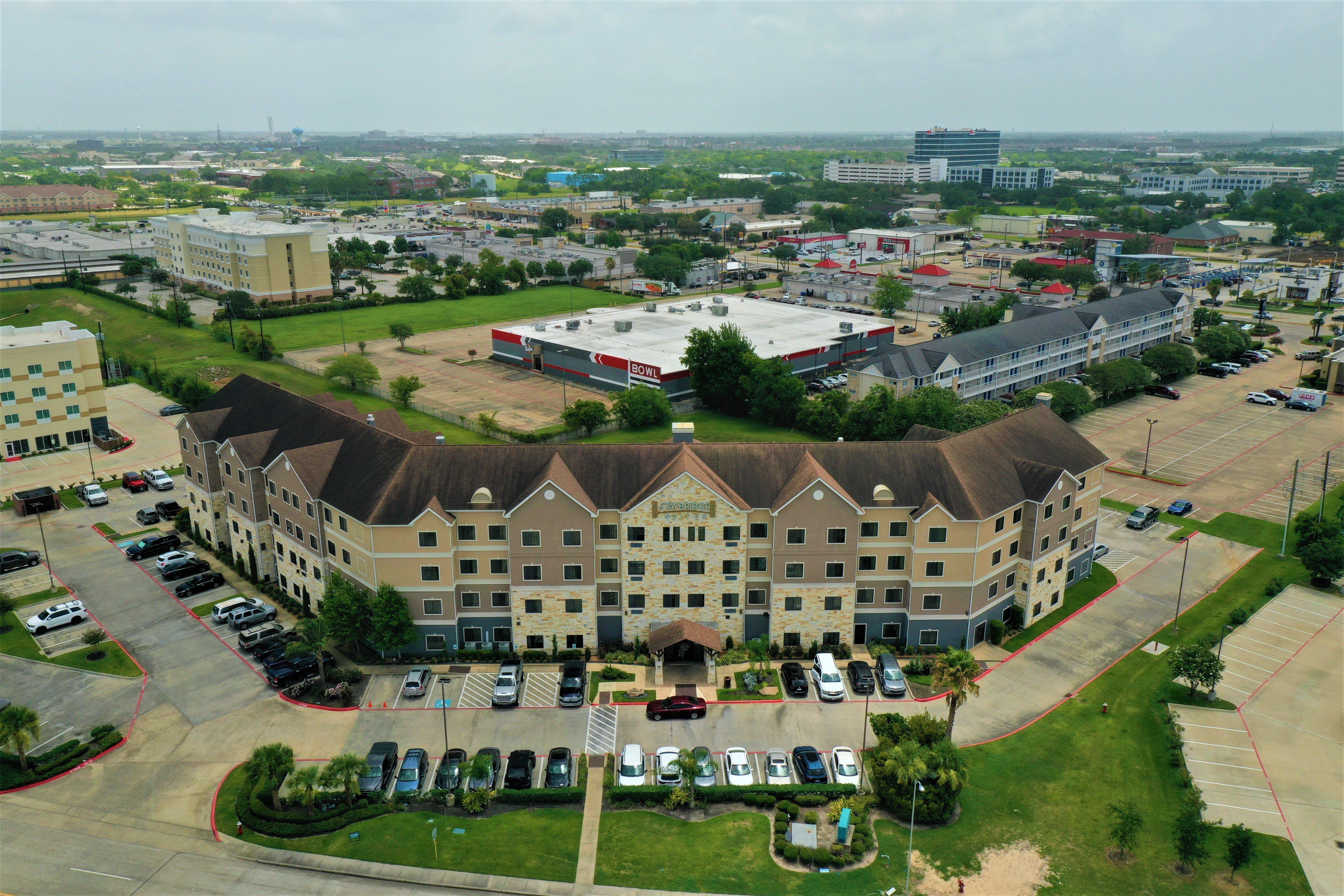 Staybridge Suites Houston-Nasa Clear Lake By Ihg Webster Exterior photo