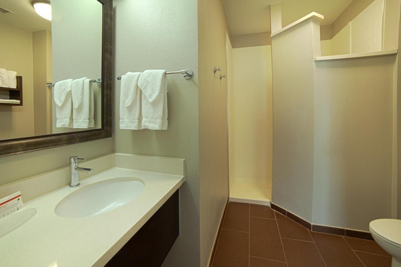 Staybridge Suites Houston-Nasa Clear Lake By Ihg Webster Exterior photo