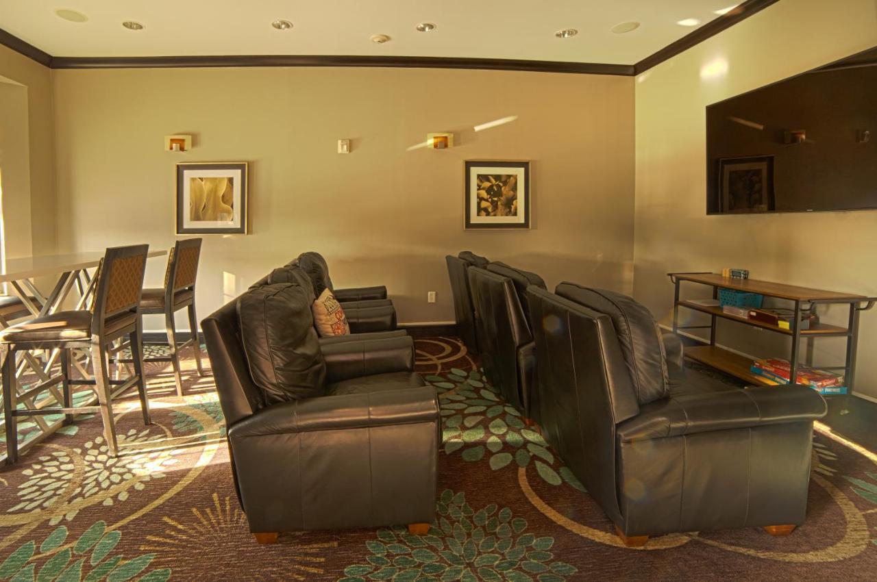 Staybridge Suites Houston-Nasa Clear Lake By Ihg Webster Exterior photo