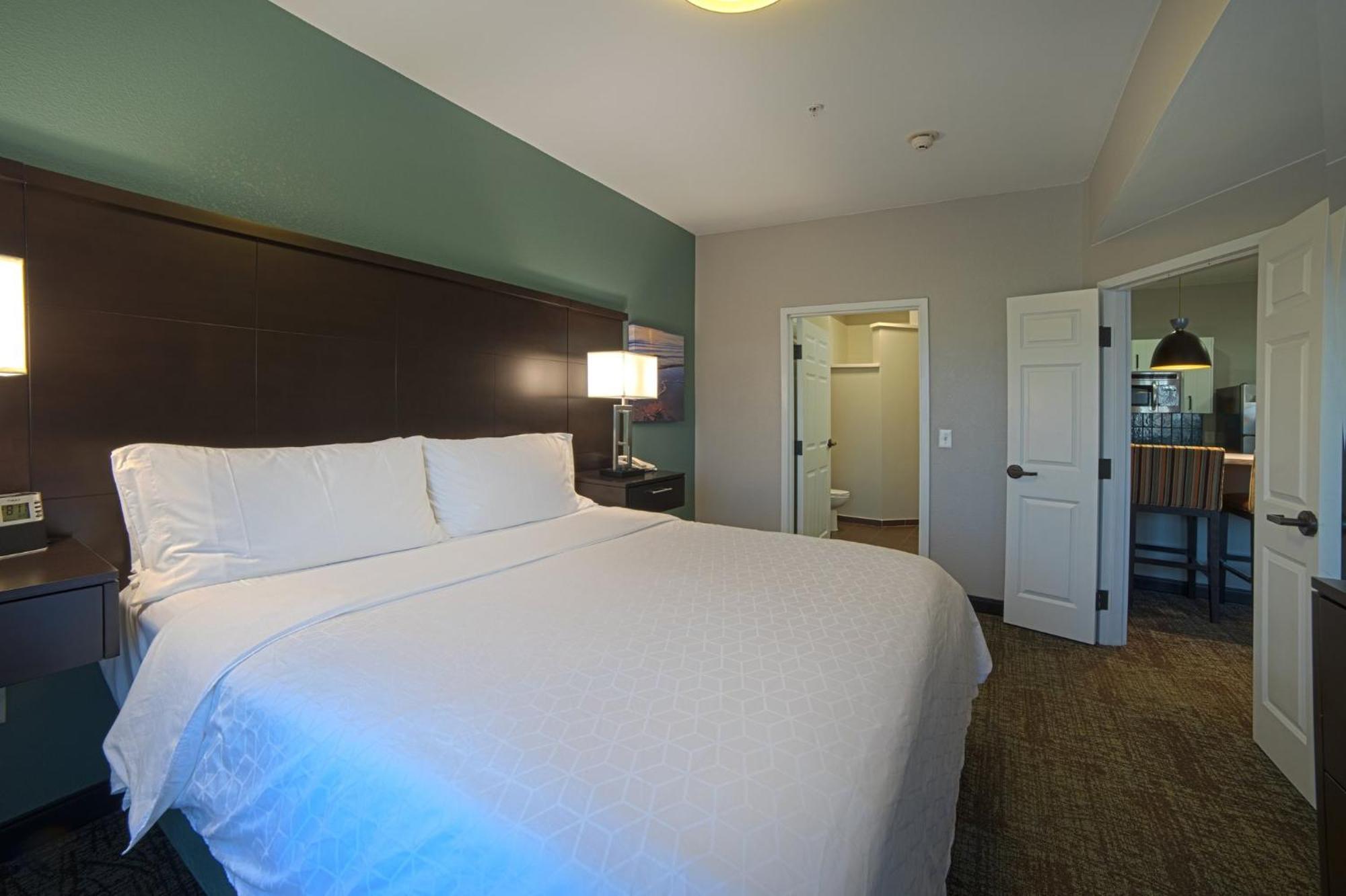 Staybridge Suites Houston-Nasa Clear Lake By Ihg Webster Exterior photo