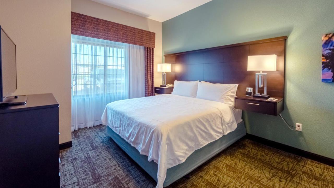 Staybridge Suites Houston-Nasa Clear Lake By Ihg Webster Exterior photo